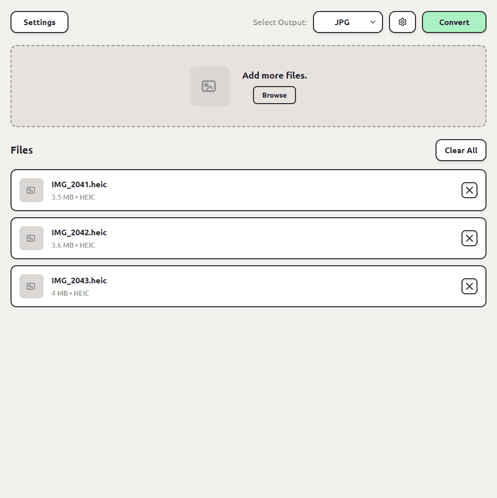 ConvertSave with three iPhone HEIC photos queued and JPG selected as the output
